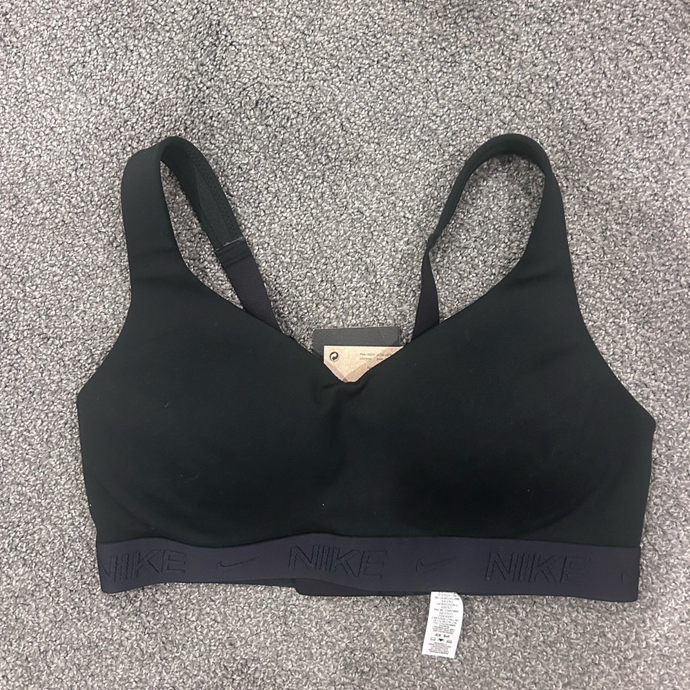 nike supportive and adjustable sports bra in black